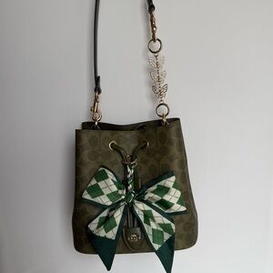 NWT Coach Rowan Bucket Bag Olive Green/Gold CBH07 a free scarf charm & extender